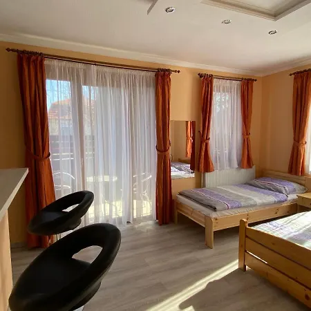Millennium Lux Apartment *